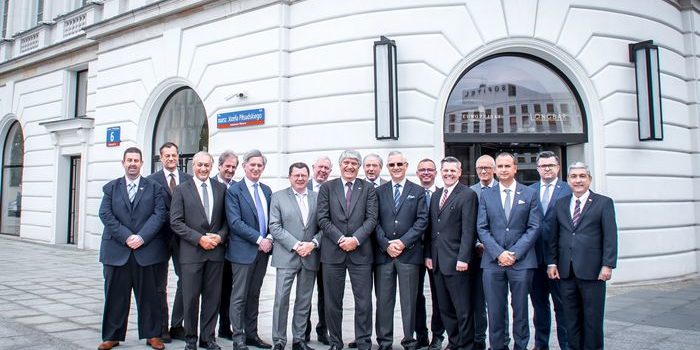 La Junta Directiva de la FIM se reúne en Varsovia