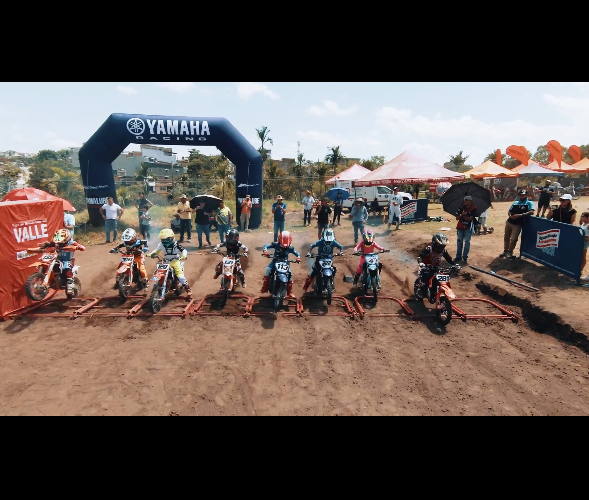 El motocross se toma Colombia 🇨🇴 con eventos internacionales en el Quindio