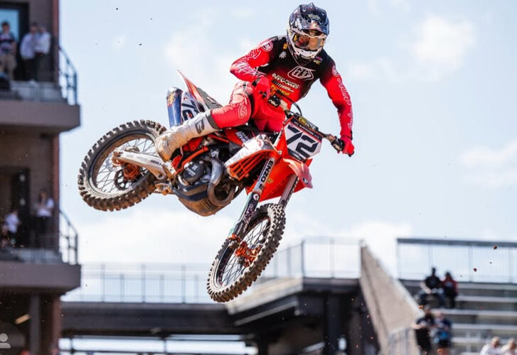 RESUMEN DE LA 11va. VALIDA DEL AMA SUPERCROSS