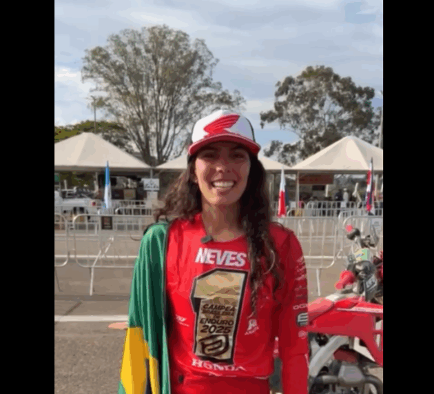 Barbara Neves en la 2da Válida del Campeonato Latinoamericano de Enduro, realizada en Patrocínio (MG).