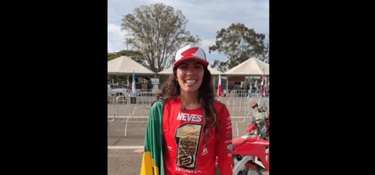 Barbara Neves en la 2da Válida del Campeonato Latinoamericano de Enduro, realizada en Patrocínio (MG).