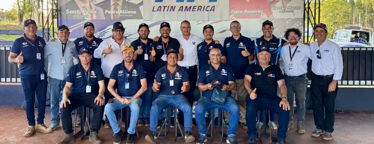 LOS VETERANOS RUGIERON SUS MOTORES EN EL LATINOAMERICANO DE MOTOCROSS
