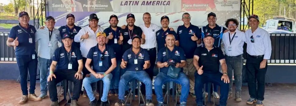 LOS VETERANOS RUGIERON SUS MOTORES EN EL LATINOAMERICANO DE MOTOCROSS
