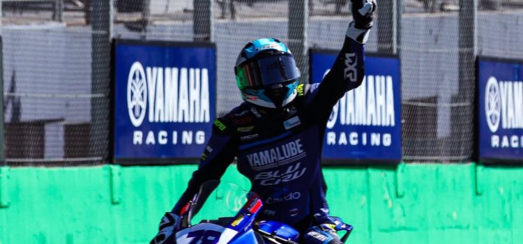 Yamalube R3 Talent: Final disputado en la carrera de San Pablo