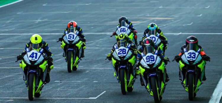 Yamaha R15: Miguel Garcia, primero en todo en Interlagos