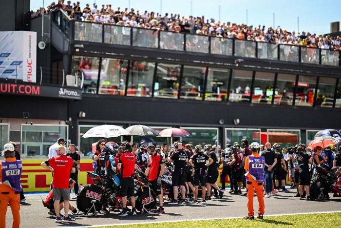 La FIM refuerza la seguridad en el paddock con la Licencia de Eventos de la FIM.